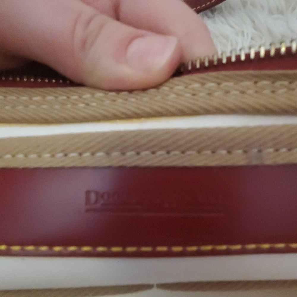 Dooney & Bourke purse - Picture 5 of 7